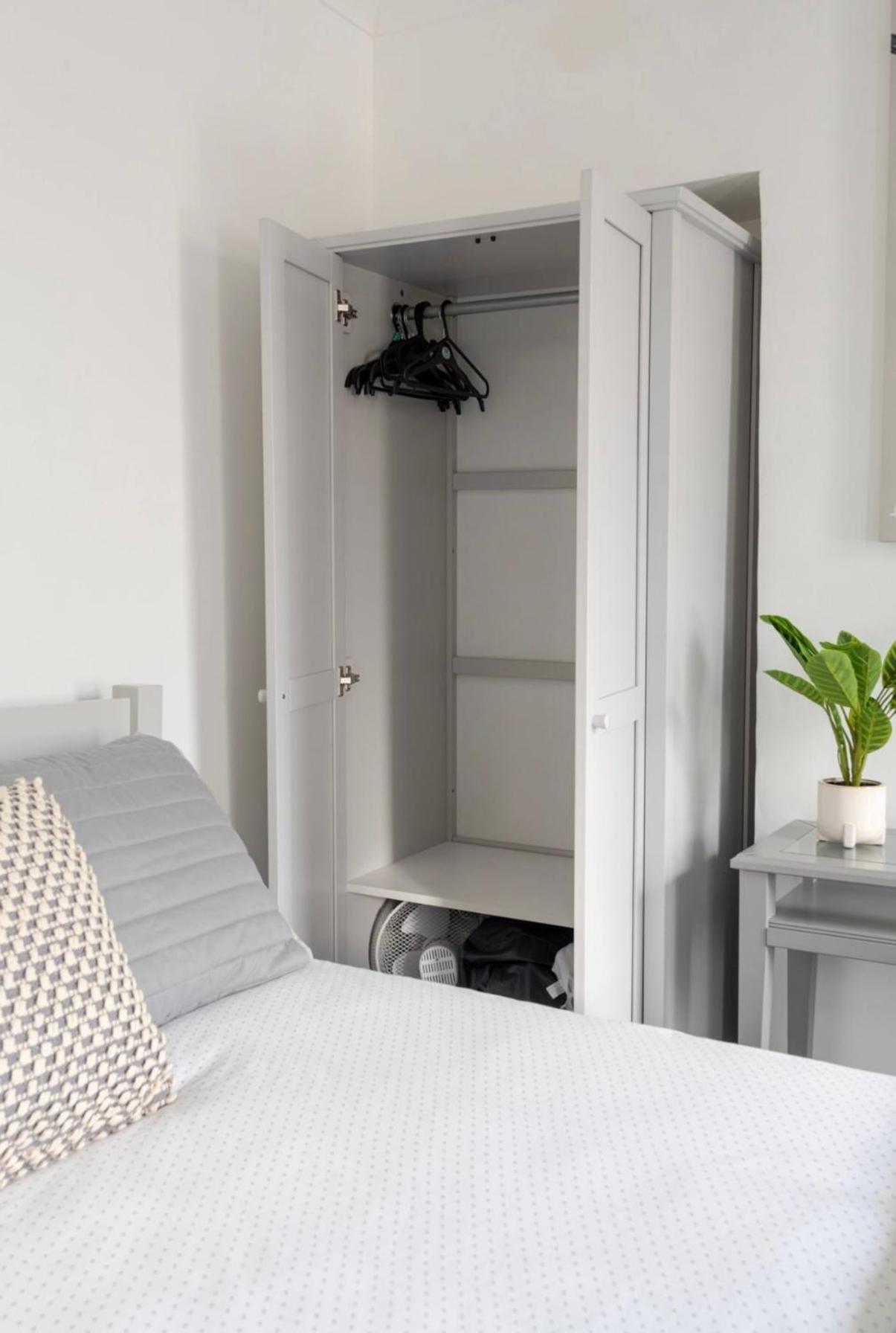 Modern 2 Bed House In Rainham, Kent - Central Location レインハム エクステリア 写真