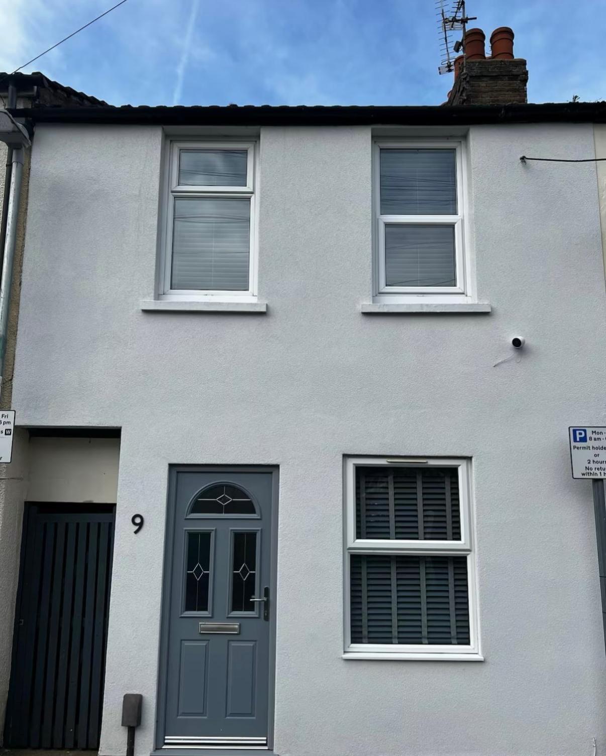 Modern 2 Bed House In Rainham, Kent - Central Location レインハム エクステリア 写真